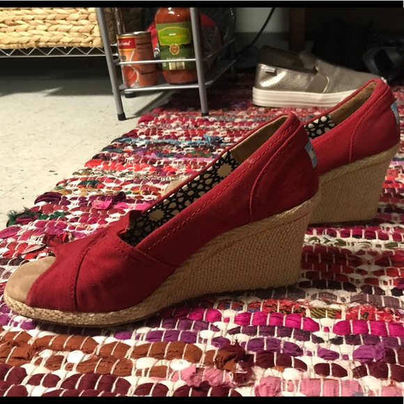 Toms Shoes - TOMS wedges!!
